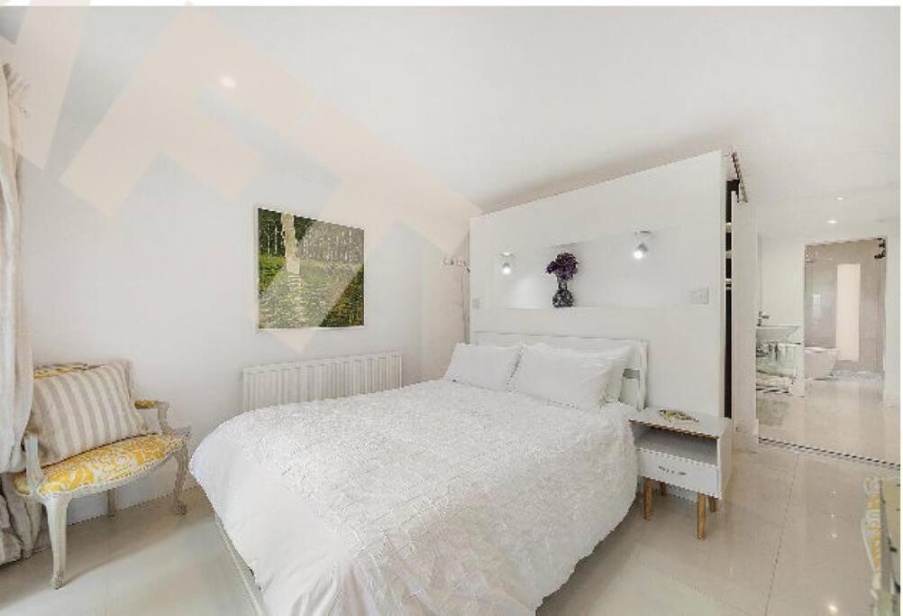 Earls Court Spacious Apartment Londra Esterno foto